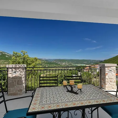 Luxury With A Swimming Pool Studenci, Zagora - 18483 * Studenci